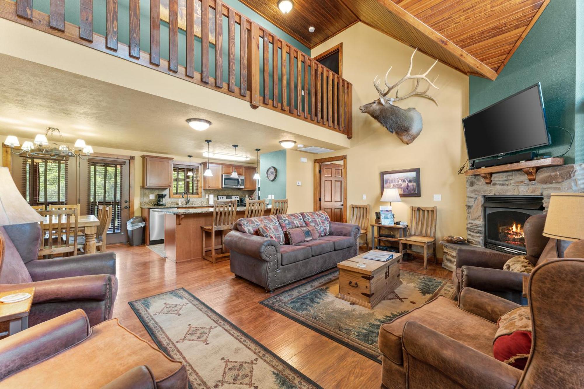Makin Memories Lodge Cabin Брансън Уест Екстериор снимка